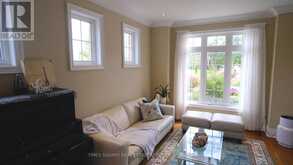 39 GILLINGS STREET | Markham Ontario | Slide Image Six