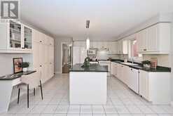 34 CAPTAIN ARMSTRONG LANE | Markham Ontario | Slide Image Twelve