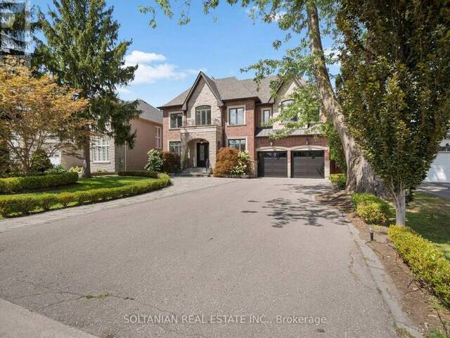 74 YONGEHURST ROAD Richmond Hill Ontario, L4C 3T2 - 5 Bedrooms Home For Sale