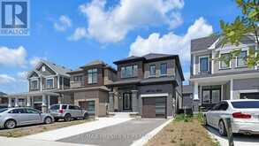 105 EVA DRIVE | Woolwich Ontario | Slide Image Four
