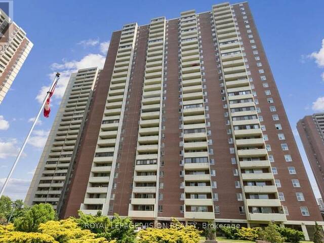2801 - 5 MASSEY SQUARE Toronto Ontario, M4C 5L6 - 1 Bedroom Condo For Sale