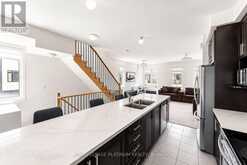 895 KICKING HORSE PATH | Oshawa Ontario | Slide Image Four