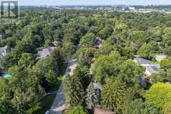 401 CAIRNCROFT ROAD | Oakville Ontario | Slide Image Five