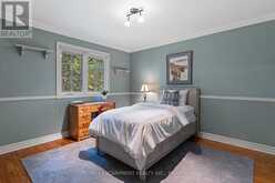 401 CAIRNCROFT ROAD | Oakville Ontario | Slide Image Sixteen