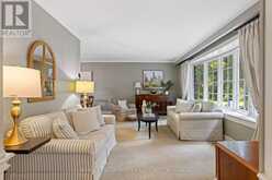 401 CAIRNCROFT ROAD | Oakville Ontario | Slide Image Eight