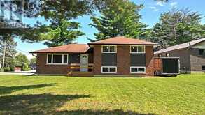 29 LEE AVENUE | Angus Ontario | Slide Image One