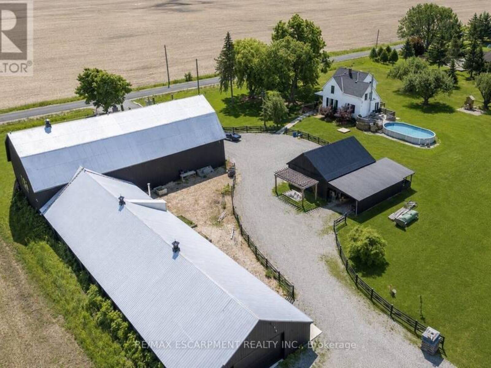 110 CREAM STREET, Pelham, Ontario L0S 1C0
