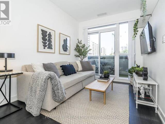 202 - 501 ST CLAIR AVENUE W Toronto Ontario, M5P 0A2 - 2 Bedrooms Condo For Sale