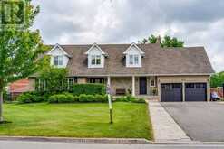 33 CAMPBELL DRIVE | Uxbridge Ontario | Slide Image One