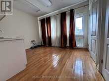 416 ELGIN MILLS ROAD W | Richmond Hill Ontario | Slide Image Three
