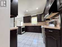 416 ELGIN MILLS ROAD W | Richmond Hill Ontario | Slide Image Twelve