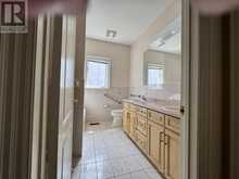 416 ELGIN MILLS ROAD W | Richmond Hill Ontario | Slide Image Nine