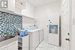 136 ROLLINGHILL ROAD | Richmond Hill Ontario | Slide Image Nineteen