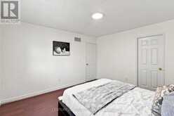 136 ROLLINGHILL ROAD | Richmond Hill Ontario | Slide Image Thirty