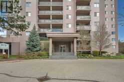 708 - 975 WARWICK COURT | Burlington Ontario | Slide Image Six