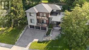 299 SECOND STREET | Newmarket Ontario | Slide Image Two