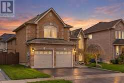 74 WRENDALE CRESCENT | Georgina Ontario | Slide Image Two