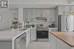 20 - 348 WHEAT BOOM DRIVE | Oakville Ontario | Slide Image Seven