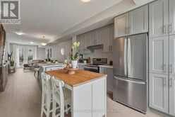 20 - 348 WHEAT BOOM DRIVE | Oakville Ontario | Slide Image Ten