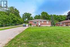 584616 BEACHVILLE ROAD | South-West Oxford Ontario | Slide Image Three