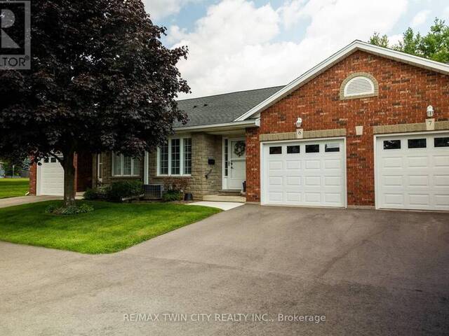 6 - 5 YIN STREET Waterford Ontario, N0E 1Y0 - 2 Bedrooms Condo For Sale
