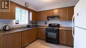 139 WAWINET STREET | Midland Ontario | Slide Image Fifteen