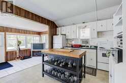 1981 TINY BEACHES ROAD S | Penetanguishene Ontario | Slide Image Twenty