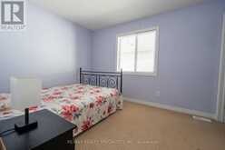 466 BRONCO CRESCENT | Waterloo Ontario | Slide Image Thirteen