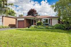 3 LEESWOOD CRESCENT E | Toronto Ontario | Slide Image Two