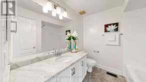 72 TILLER TRAIL | Brampton Ontario | Slide Image Thirty-two