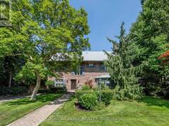 287 RUSSELL HILL ROAD Toronto Ontario, M4V 2T5