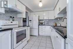 17 HIRST AVENUE | Georgina Ontario | Slide Image Twelve
