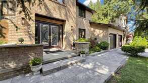 170 GARDEN AVENUE | Richmond Hill Ontario | Slide Image Three
