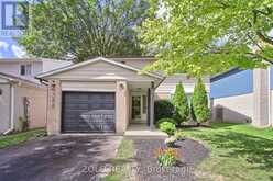 388 TERRY DRIVE | Newmarket Ontario | Slide Image One