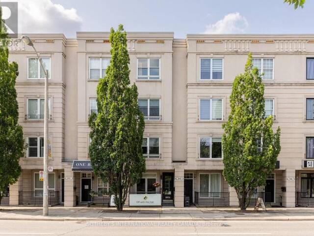 960A THE QUEENSWAY Toronto Ontario, M8Z 1P5 - 4 Bedrooms Home For Sale