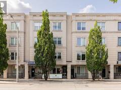 960A THE QUEENSWAY Toronto Ontario, M8Z 1P5