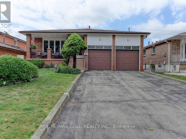 70 MALCOLM CRESCENT Brampton Ontario, L6S 3C8 - 4 Bedrooms Home For Sale