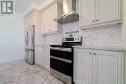90 CORNELL CENTRE BOULEVARD | Markham Ontario | Slide Image Thirteen