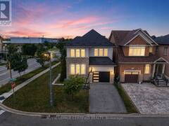 2561 GRAND OAK TRAIL Oakville Ontario, L6M 0R4