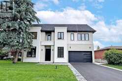 32 COSSAR AVENUE | Aurora Ontario | Slide Image One