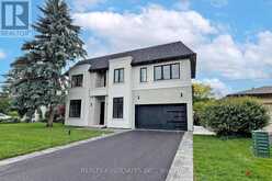 32 COSSAR AVENUE | Aurora Ontario | Slide Image Two