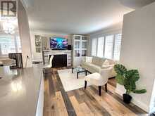 2105 MAPLEWOOD DRIVE | Burlington Ontario | Slide Image Fifteen