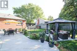 2105 MAPLEWOOD DRIVE | Burlington Ontario | Slide Image Forty