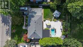 2105 MAPLEWOOD DRIVE | Burlington Ontario | Slide Image Forty-six