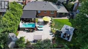 2105 MAPLEWOOD DRIVE | Burlington Ontario | Slide Image Forty-nine