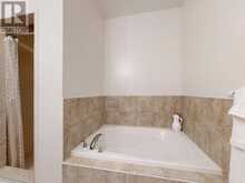 45 BROOKVIEW DRIVE | Bradford West Gwillimbury Ontario | Slide Image Twenty-five