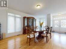 45 BROOKVIEW DRIVE | Bradford West Gwillimbury Ontario | Slide Image Five