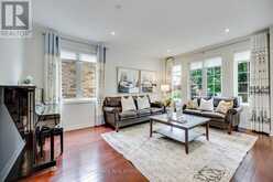 2249 GLAZEBROOK CIRCLE | Oakville Ontario | Slide Image Ten