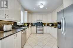 2249 GLAZEBROOK CIRCLE | Oakville Ontario | Slide Image Twenty-one