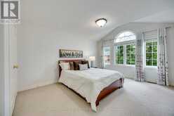 2249 GLAZEBROOK CIRCLE | Oakville Ontario | Slide Image Thirty